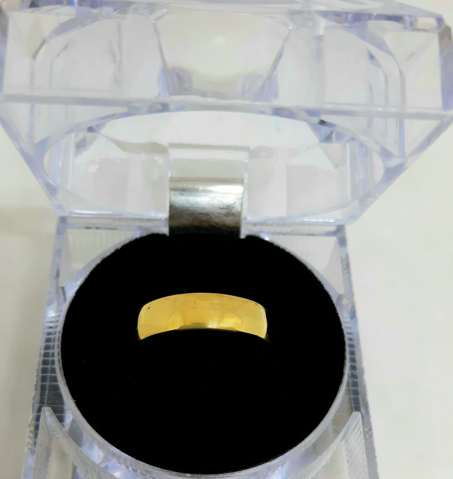Gold Ladies Wedding Ring